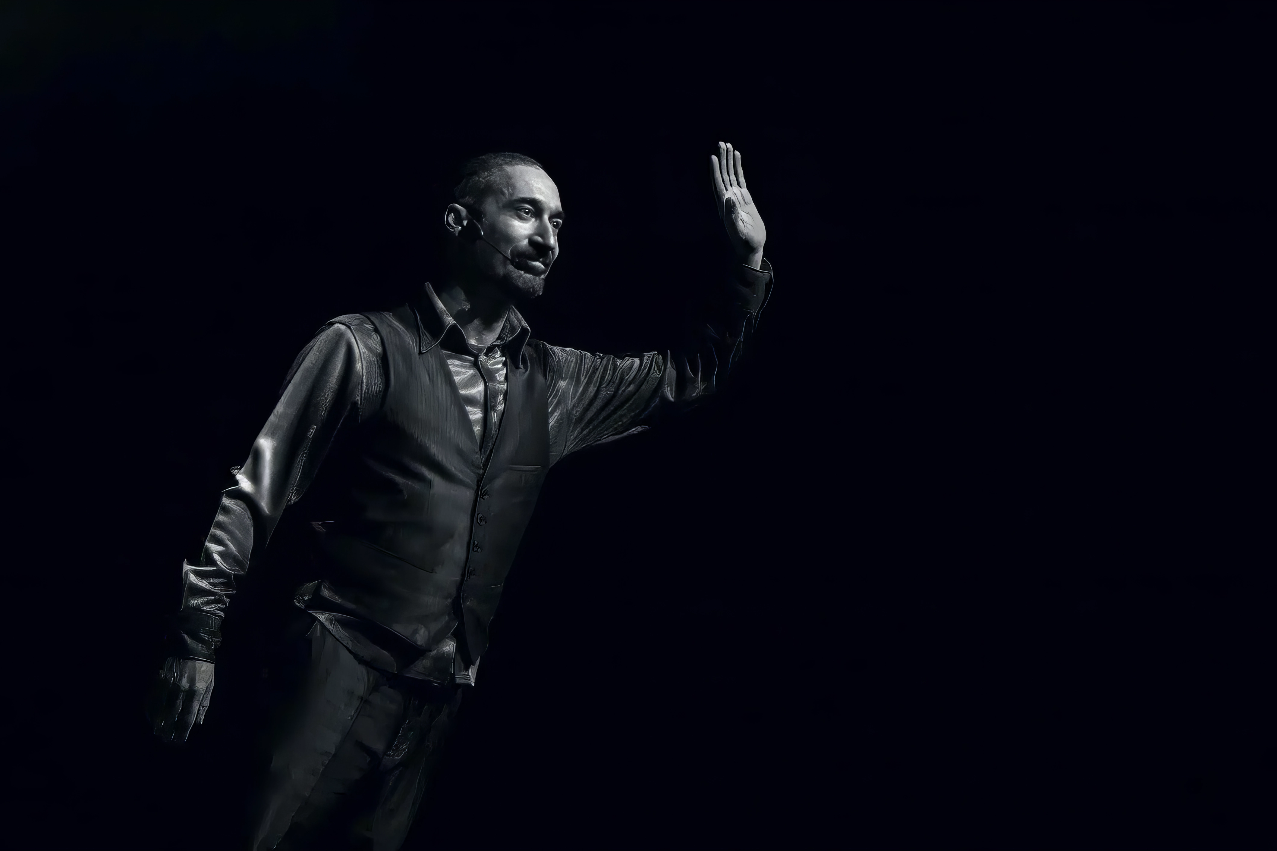 PARADOX magic — Pedro III en escena